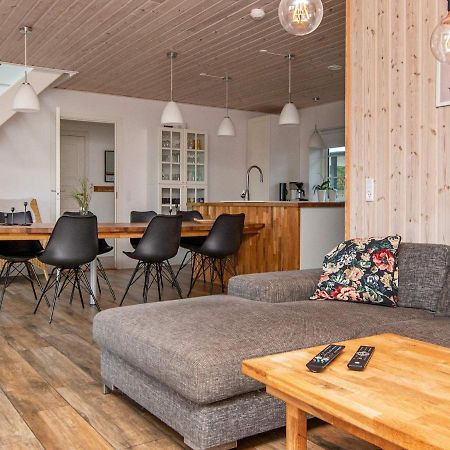 10 Person Holiday Home In Glesborg מראה חיצוני תמונה