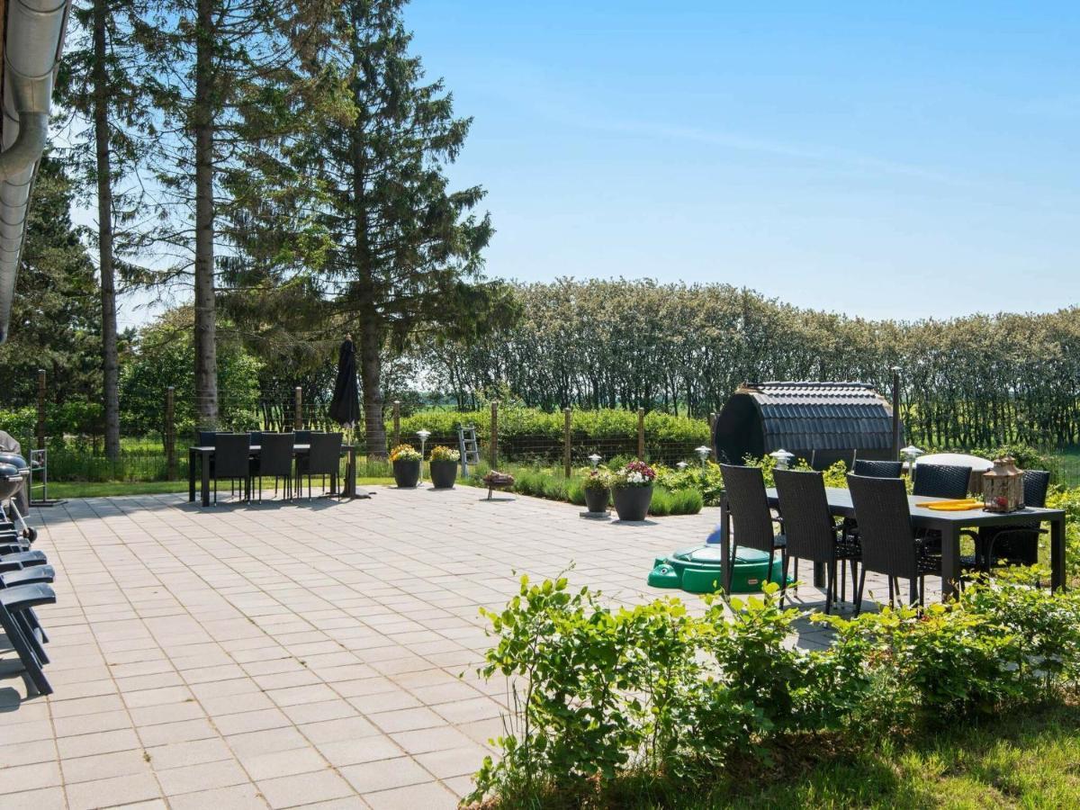 10 Person Holiday Home In Glesborg חדר תמונה